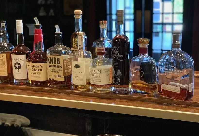 モーテル The Eis House