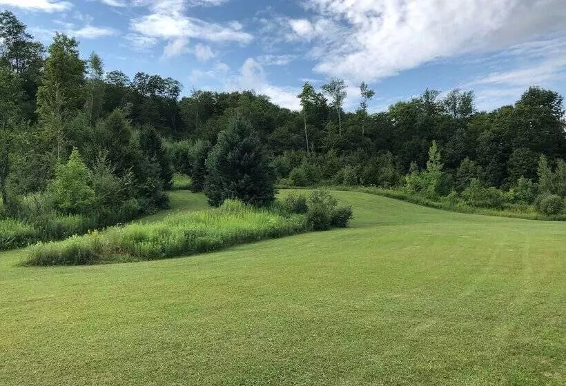 Motelli Tug Hill Resort