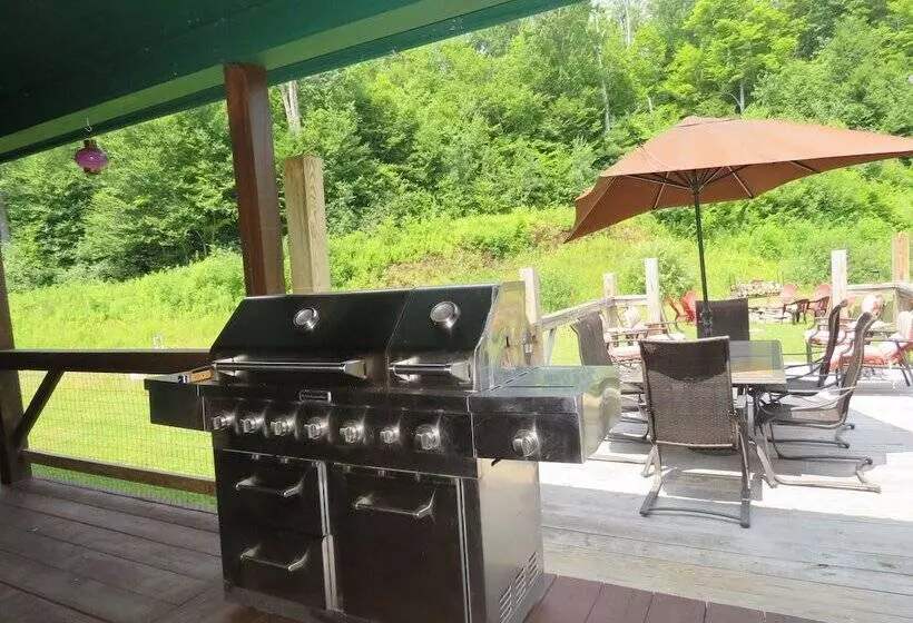 Motelli Tug Hill Resort