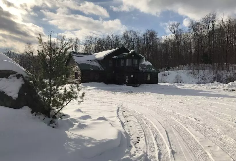 Motelli Tug Hill Resort