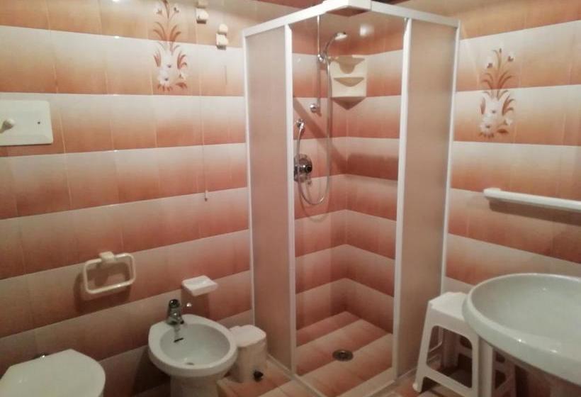 פנסיון Bar Nuovo Mondo