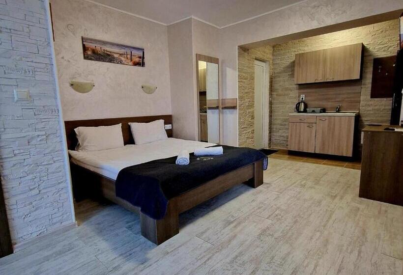 پانسیون Guest House Simon Green