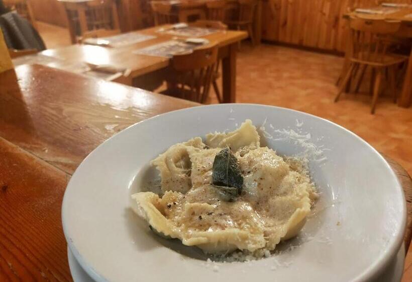 ユースホステル Locanda Da Tullio