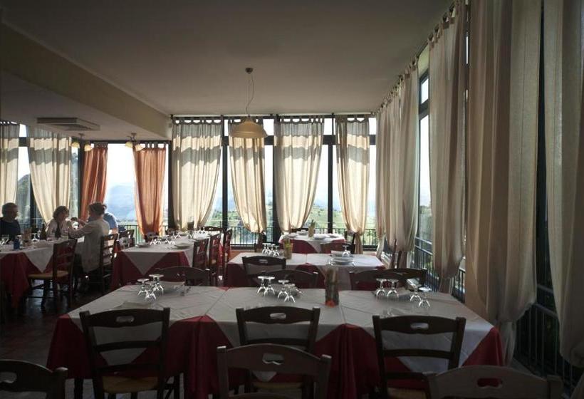 فندق صغير Locanda Ristorante Bar Il Faro