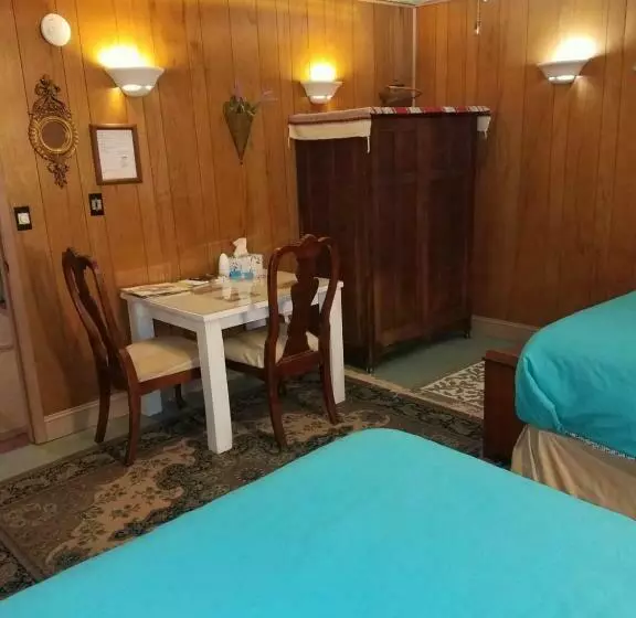 Aamiaismajoitus (B&B) Grandeur Farm Retreat