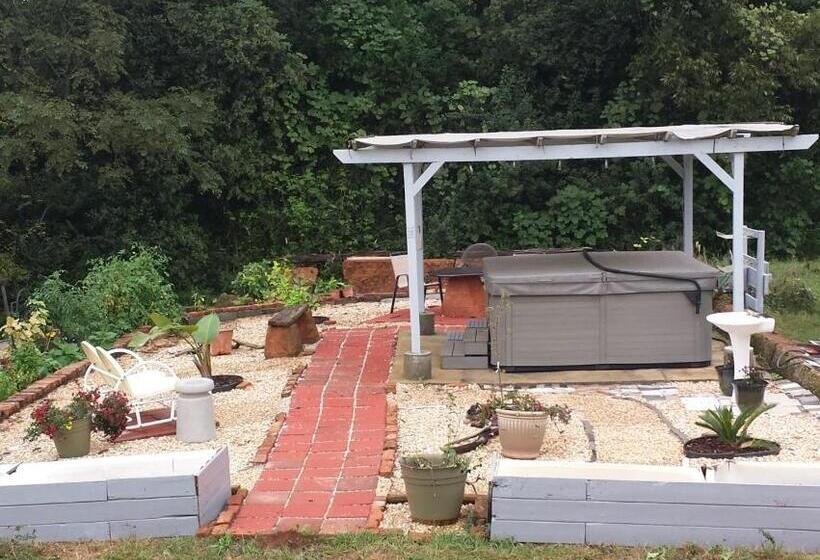 مبيت وإفطار Grandeur Farm Retreat