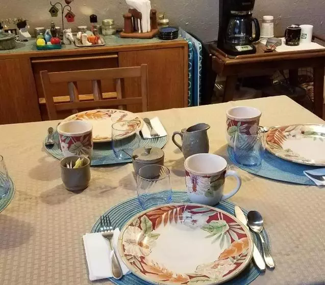 Aamiaismajoitus (B&B) Grandeur Farm Retreat