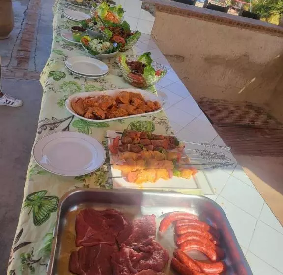 Aamiaismajoitus (B&B) Les Jardins D Amizmiz