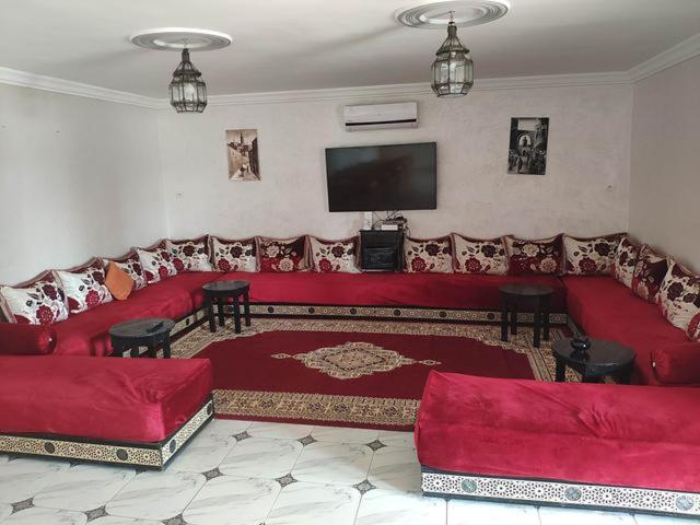 مبيت وإفطار Les Jardins D Amizmiz