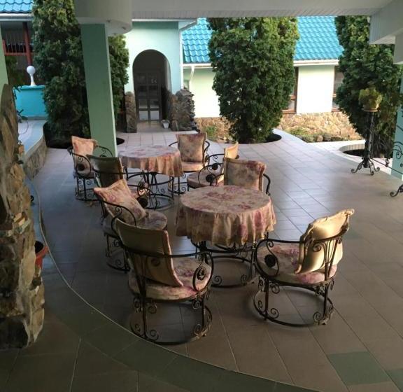 酒店 Complex Korop