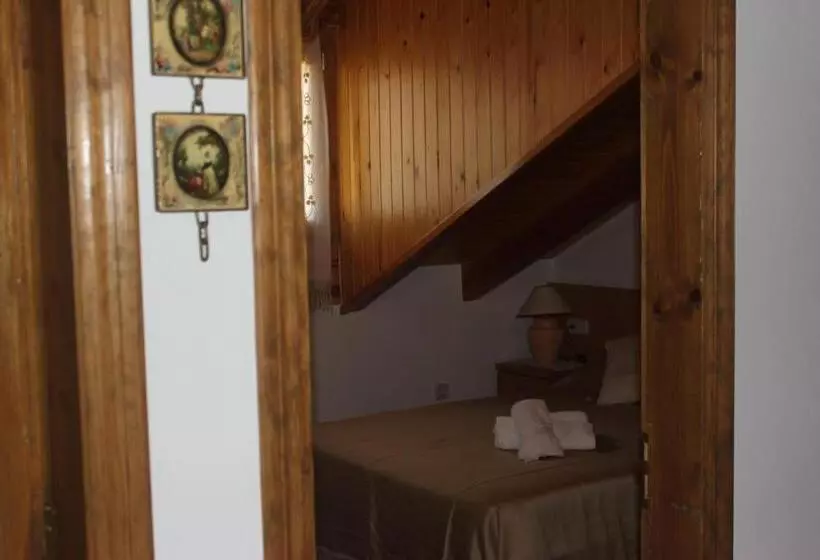 هتل Fonda Muntanya