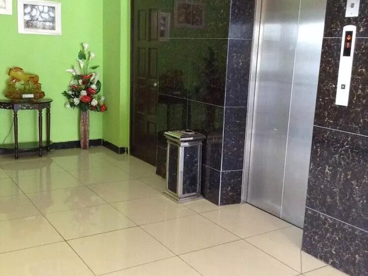 K Garden Hotel Bagan Serai