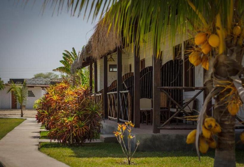 ホテル La Choza Bungalows