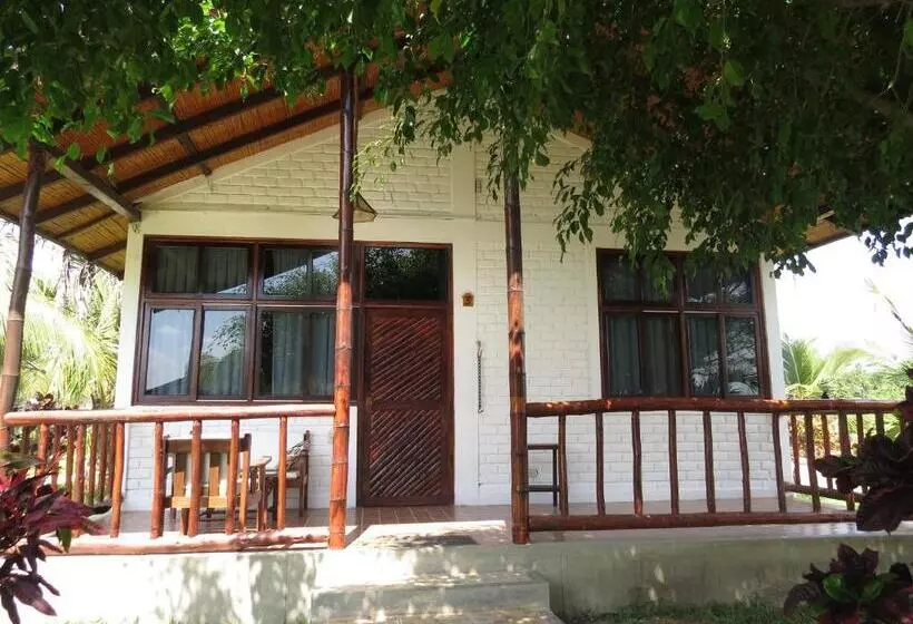 ホテル La Choza Bungalows