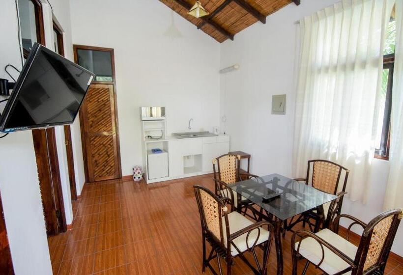 ホテル La Choza Bungalows