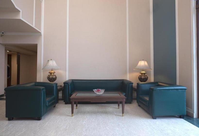 בית מלון כפרי Le Castle