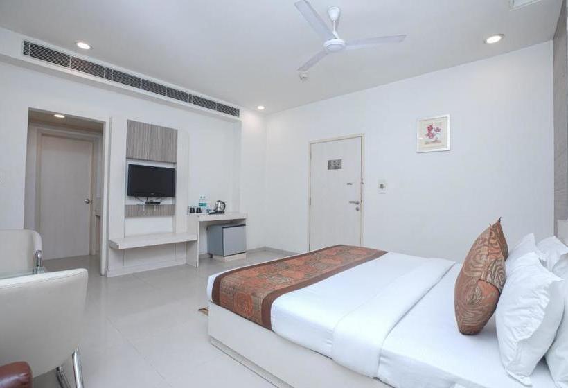 בית מלון כפרי Le Castle