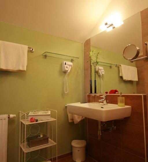 Rosenhotel Serviced Apartments