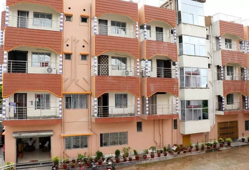 ホテル Somani Inn