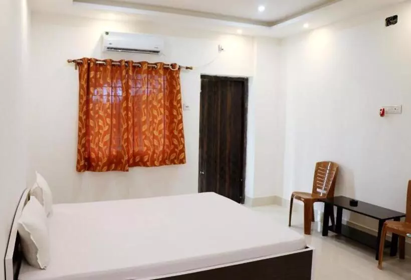 ホテル Somani Inn