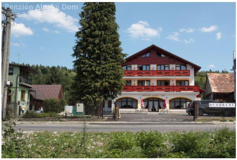 פנסיון Penzión Alpský Dom