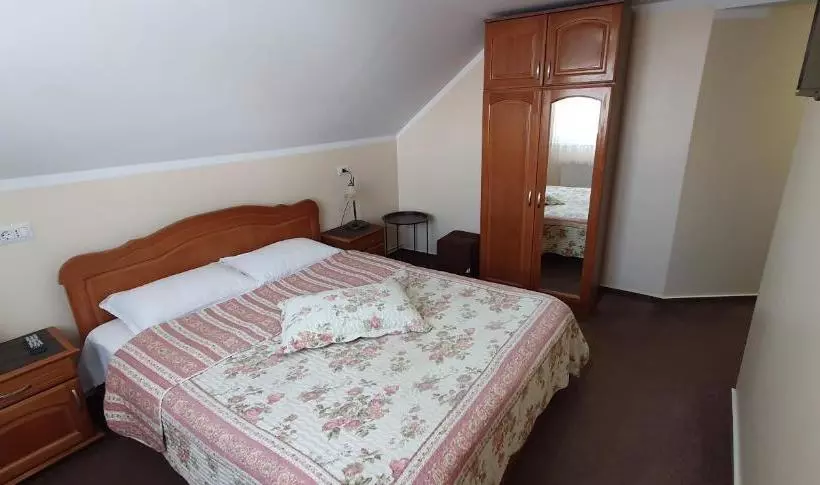 پانسیون Casa De Vacanta Silvia