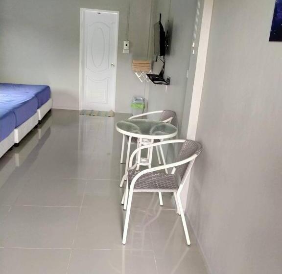 אתר נופש บ้านเอื้อมดาว เขาค้อ