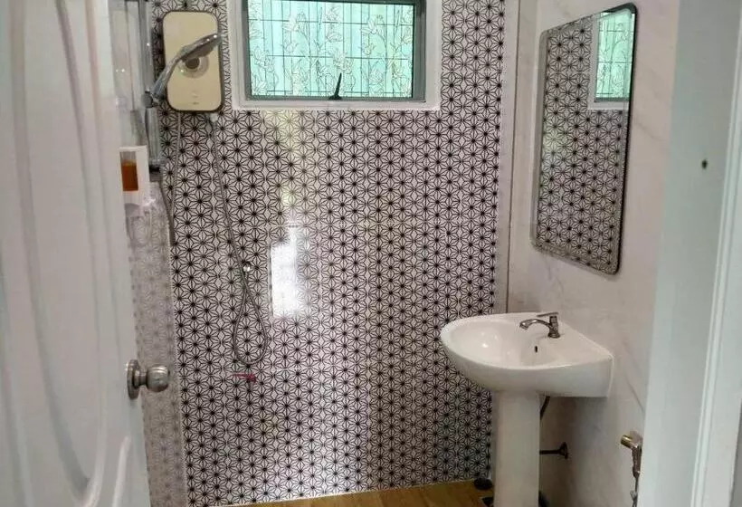 Lomakeskus บ้านเอื้อมดาว เขาค้อ