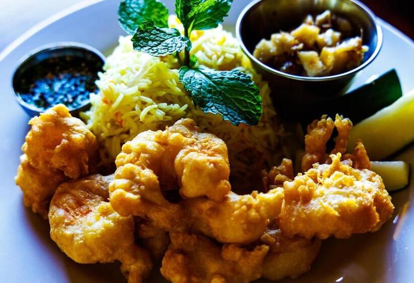 منتجع Tanager Rainforest Lodge