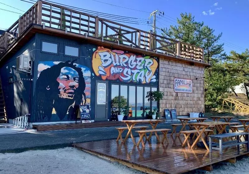 Beach Side Village Familiar   Hostel