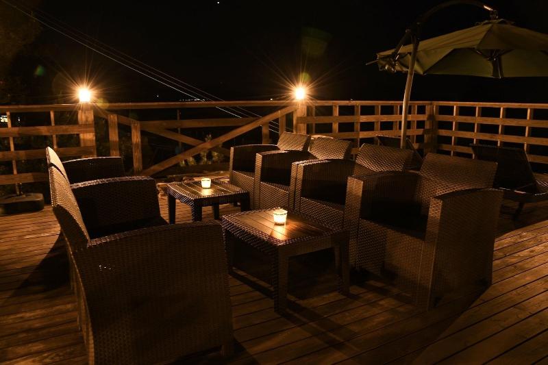 Beach Side Village Familiar Hostel