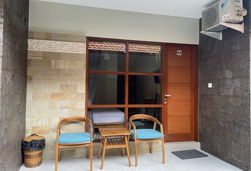 בית מלון כפרי Naksa Homestay Sanur
