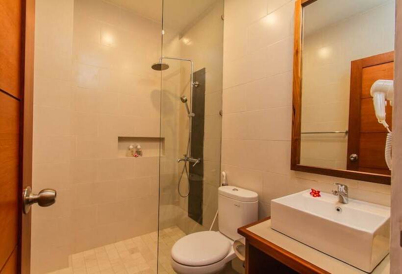 בית מלון כפרי Naksa Homestay Sanur