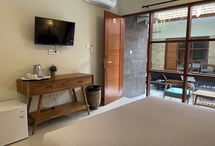 בית מלון כפרי Naksa Homestay Sanur