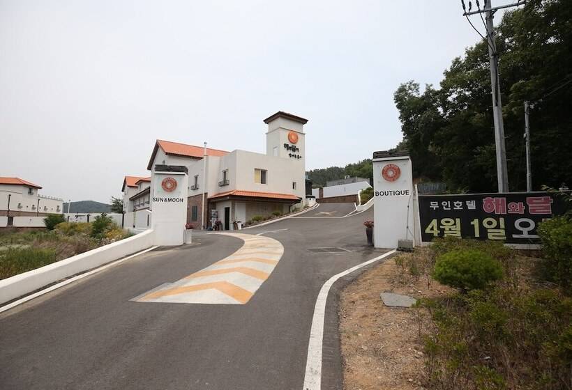 Jincheon Sun & Moon Motel