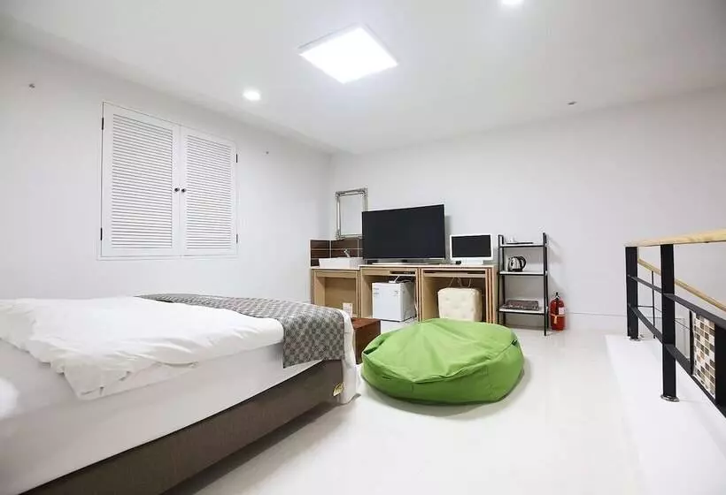 Jincheon Sun & Moon Motel