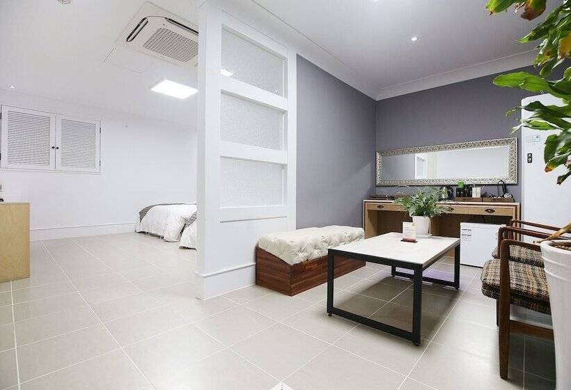 Jincheon Sun & Moon Motel