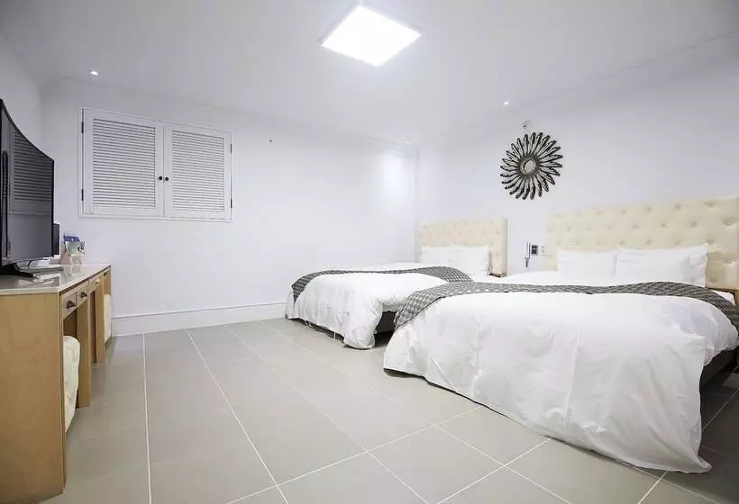 Jincheon Sun & Moon Motel