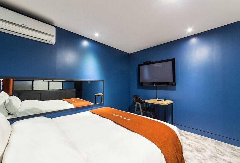 מוטל Chuncheon Hotel Lavender