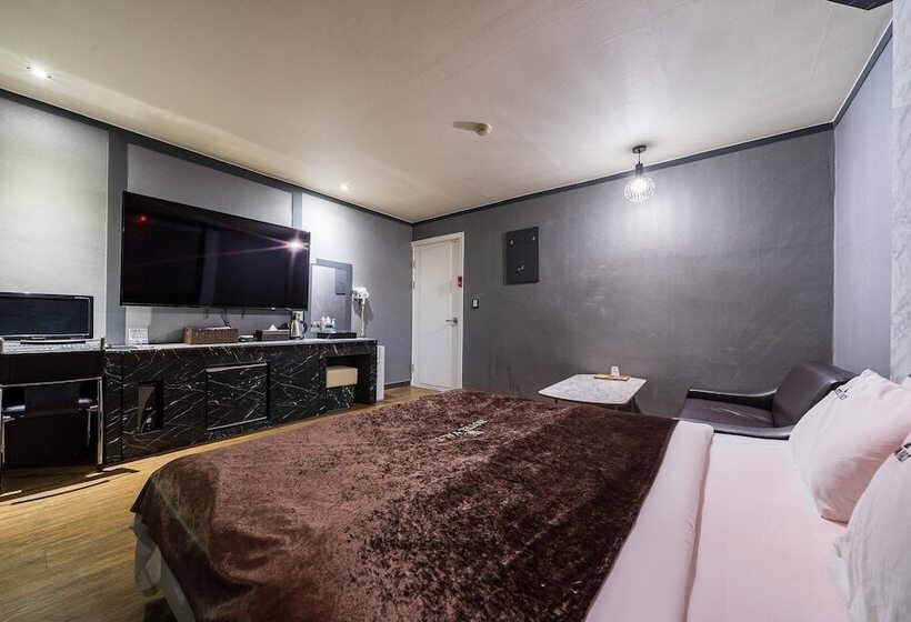 Motel Gwangmyeong Valt