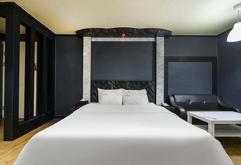 Motel Gwangmyeong Valt