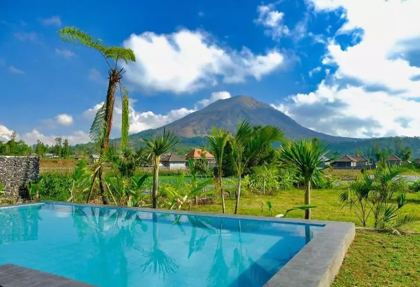 Retkeilymaja Host @ Volcano