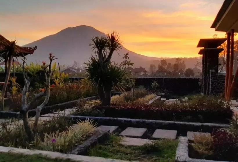 Retkeilymaja Host @ Volcano