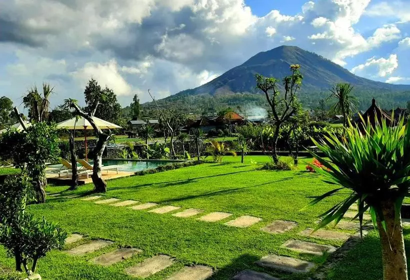 Retkeilymaja Host @ Volcano