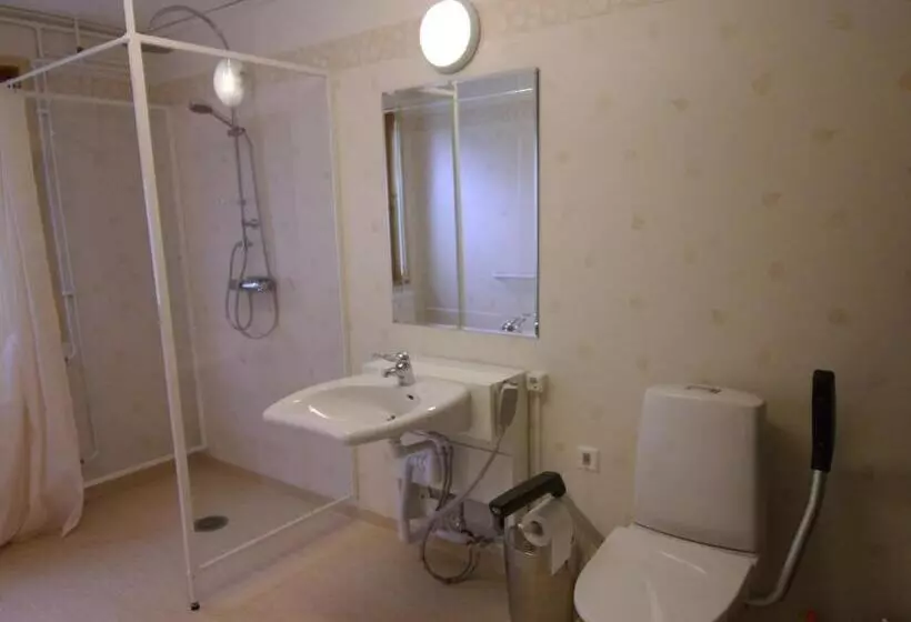 Retkeilymaja Mellangården