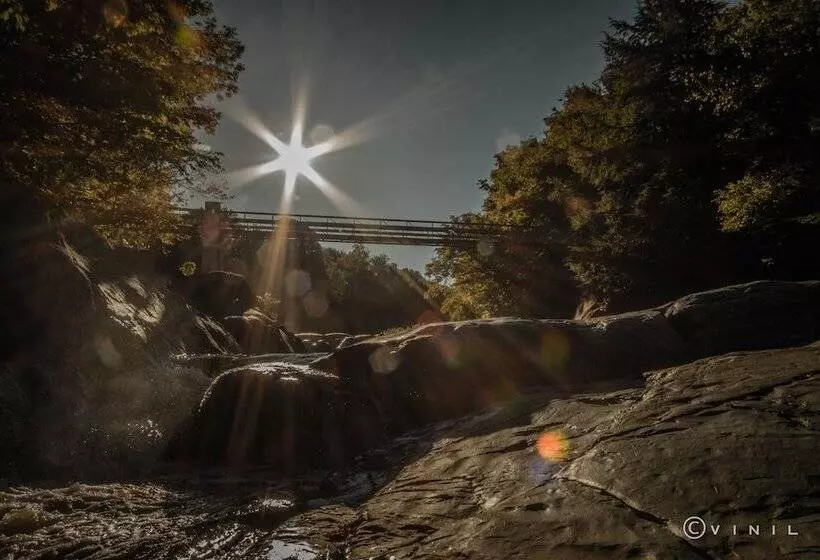 Retkeilymaja Villa Nao