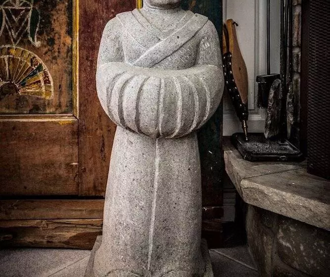 Retkeilymaja Villa Nao