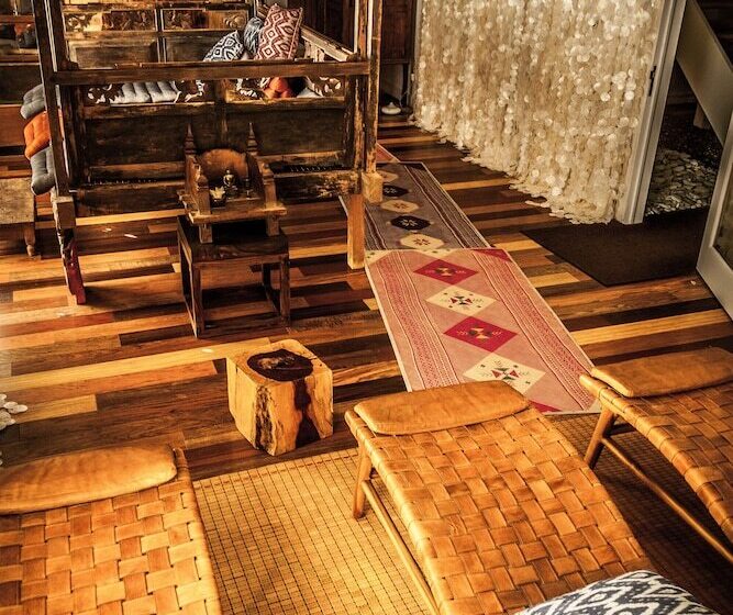 הוסטל Villa Nao