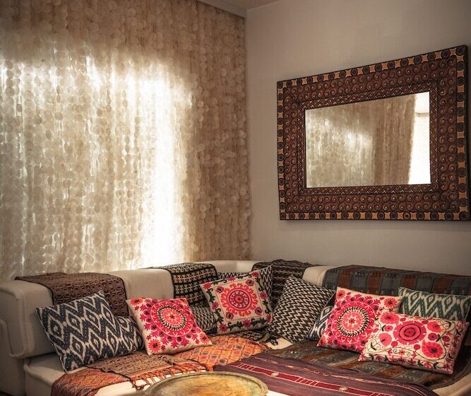 הוסטל Villa Nao