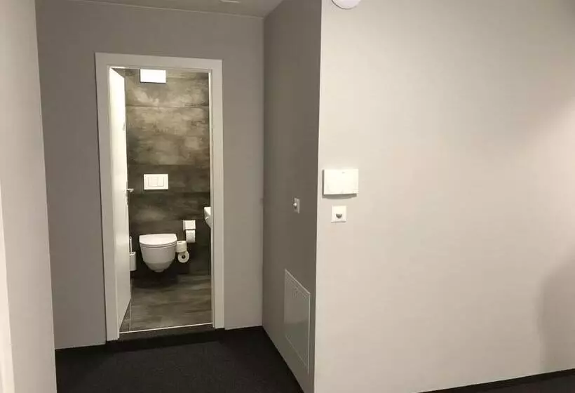 Retkeilymaja Wolke 4